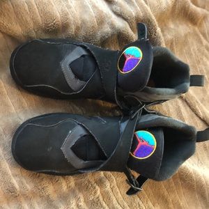 Jordan aqua 8s size 2.5 in preschool